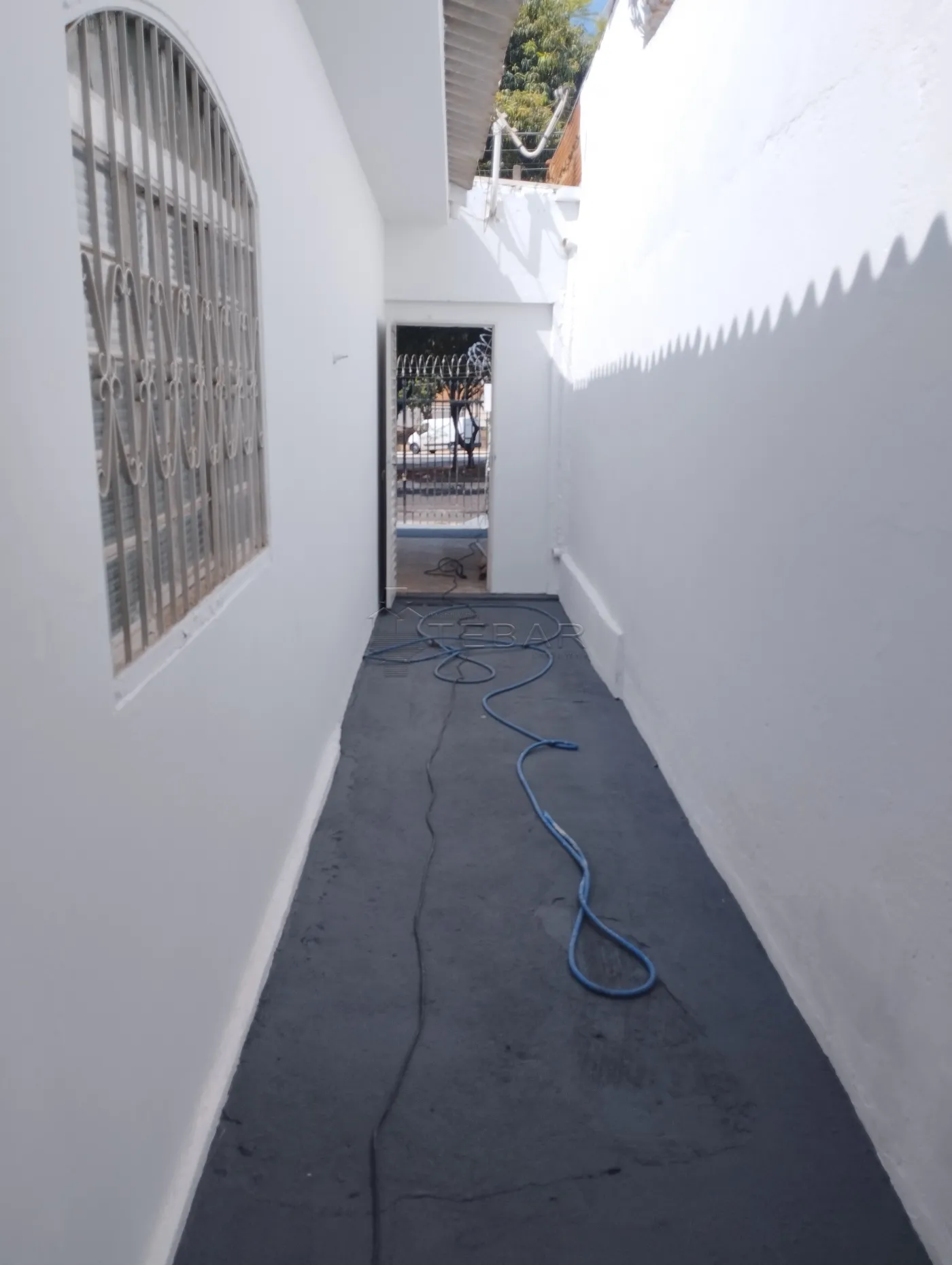 Alugar Casa / Padrão em São José do Rio Preto R$ 1.500,00 - Foto 9