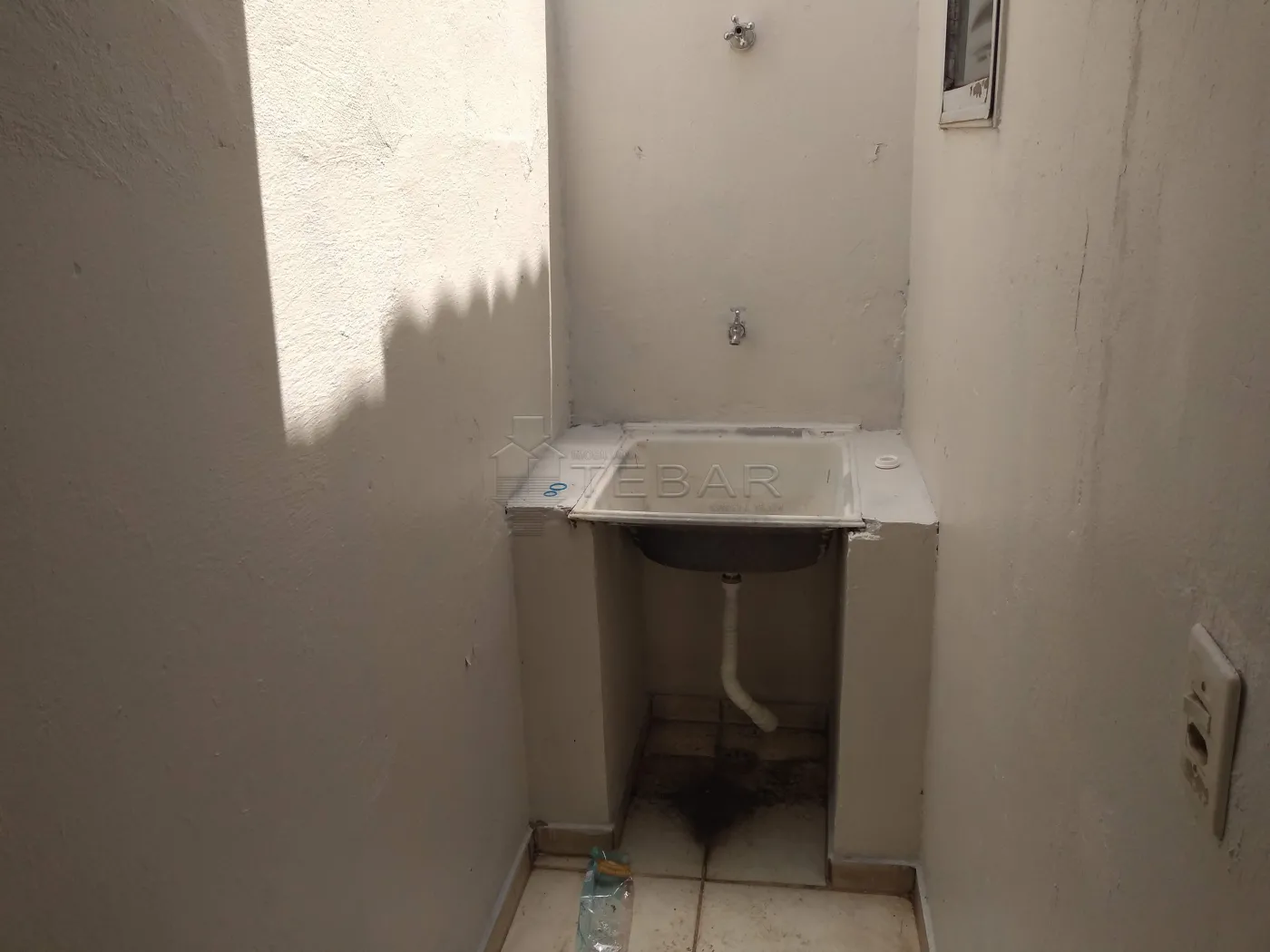 Alugar Casa / Padrão em São José do Rio Preto R$ 650,00 - Foto 9