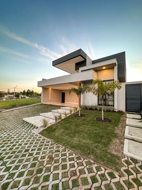 imagem 1 - Casa impecável, com excelente acabamento - 3 suítes, rica em armário - Terras de Alphaville imagem 1 - Casa impecável, com excelente acabamento - 3 suítes, rica em armário - Terras de Alphaville