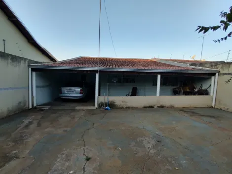imagem 1 - Casa à venda próxima À UBS - 02 quartos e ótimo quintal imagem 1 - Casa à venda próxima À UBS - 02 quartos e ótimo quintal