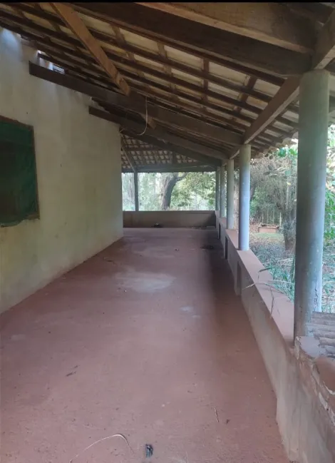 imagem 2 - Chácara de 1.000m² com casa de 02 dormitórios à venda na estância Gramado imagem 2 - Chácara de 1.000m² com casa de 02 dormitórios à venda na estância Gramado