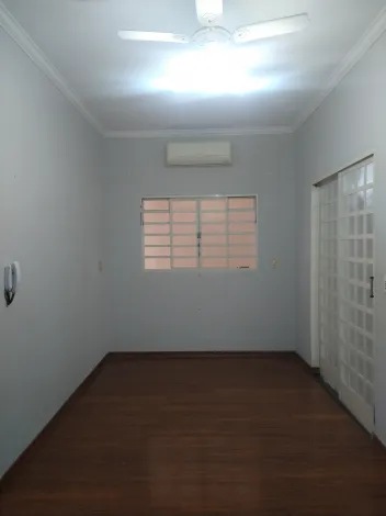 imagem 4 - Casa com 02 dormitórios (um tipo apartamento) garagem coberta e área de churrasco próxima ao Trídico do Parque Industrial. imagem 4 - Casa com 02 dormitórios (um tipo apartamento) garagem coberta e área de churrasco próxima ao Trídico do Parque Industrial.