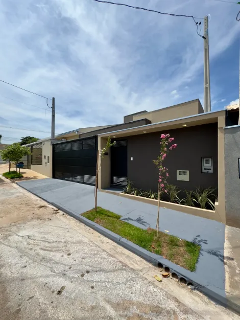 imagem 1 - Imóvel novo no SETSUL I - casa com 3 dormitórios (uma suíte), cozinha gourmet, armários e paisagismo completo. imagem 1 - Imóvel novo no SETSUL I - casa com 3 dormitórios (uma suíte), cozinha gourmet, armários e paisagismo completo.