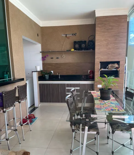 imagem 5 - Casa com piscina , 3 quartos e garagem coberta - J. Macedo imagem 5 - Casa com piscina , 3 quartos e garagem coberta - J. Macedo